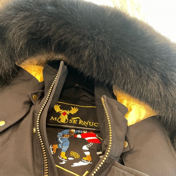 Moose Knuckles
OriGinal NeoShear Stirling Parka - Men's LARGE - Picture 5 of 8